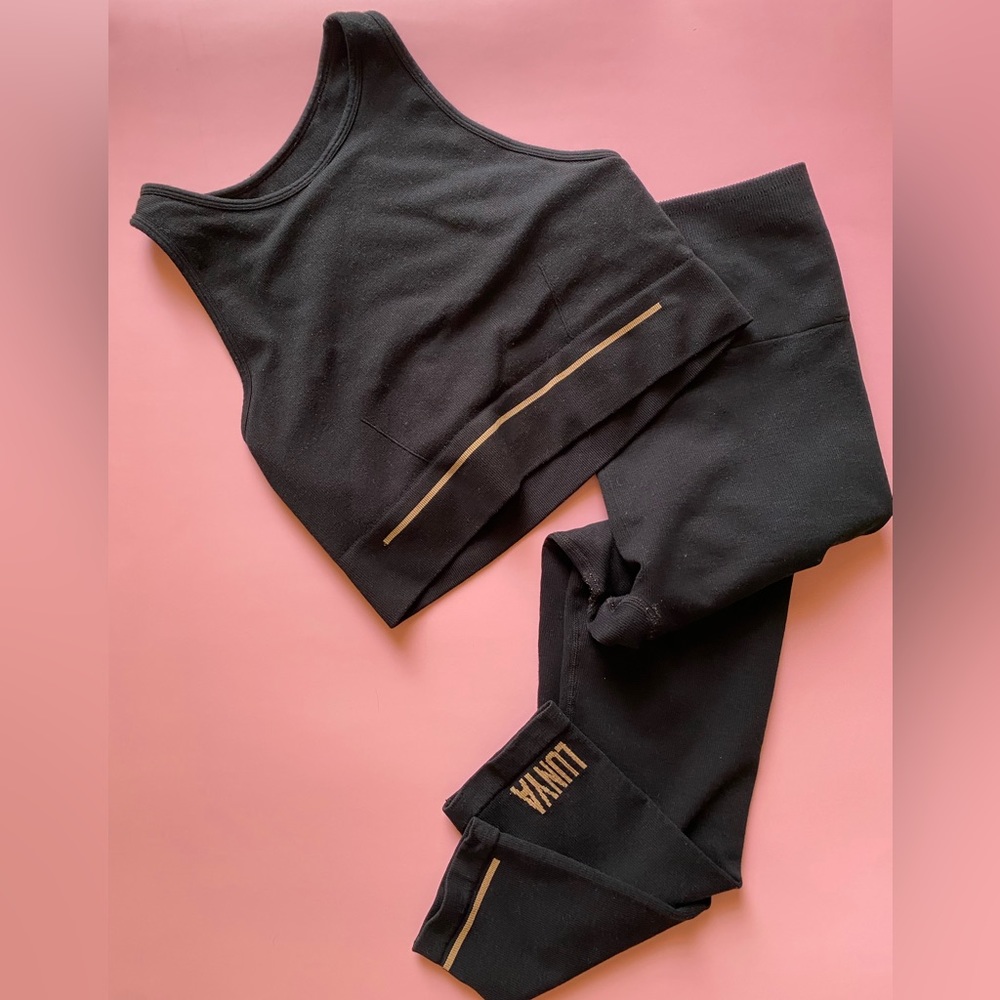 Lunya Seamless Modal Set